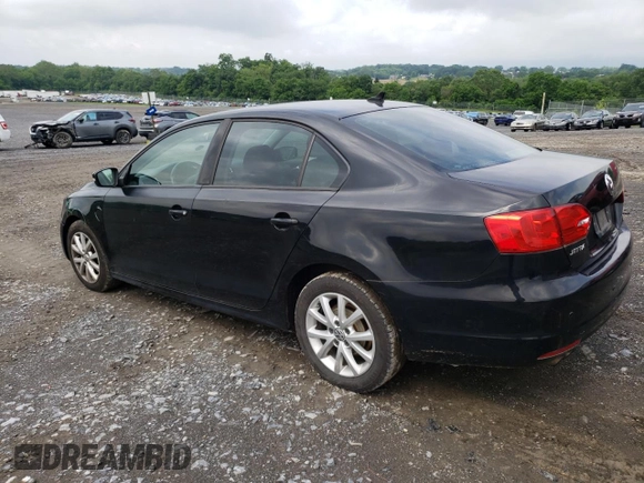 2011 Volkswagen Jetta SE z VIN 3VWDZ7AJ5BM330009, wystawiony jako Copart lot #59471075 z przebiegiem 129 657 mil mil oraz Szkoda całkowita • Salvage title. Historia ofert i sprzedaży dostępna na DreamBid. Obrazek 2.