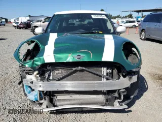 2021 MINI Hardtop 4 Door Oxford Edition с VIN WMWXU7C04M2N55158, выставлен на аукционе Copart как лот 79089084 с пробегом 50 102 миль миль и Списание • Salvage title. История ставок и продаж доступна на DreamBid. Изображение 5.