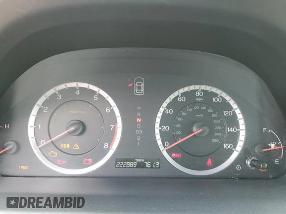 2010 Honda Accord EX-L z VIN 1HGCP3F8XAA017117, wystawiony jako Copart lot #57504995 z przebiegiem 222 889 mil mil oraz Nie do naprawy • Non repairable. Historia ofert i sprzedaży dostępna na DreamBid. Obrazek 9.