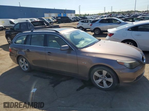 2006 BMW 5 Series 530xi with VIN WBANN73526CN00088, listed as a Copart auction lot 70324494 with 151,241 mi miles and Clean Title. Bid and sale history available at carsss.com. Image 4.