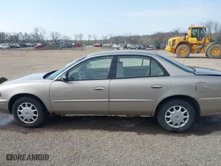 2003 Buick Century Custom with VIN 2G4WS52J431197010, listed as a IAAI auction lot 42047504 with 161,850 mi miles. Bid and sale history available at carsss.com. Image 14.