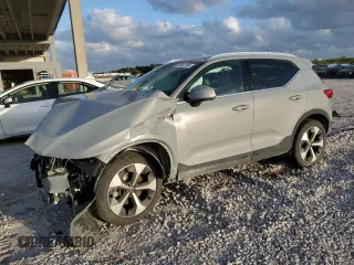 2024 Volvo XC40 Plus Bright Theme with VIN YV4L12UE8R2212011, listed as a Copart auction lot 80542194 with 29,751 mi miles and Non Repairable. Bid and sale history available at carsss.com. Image 1.