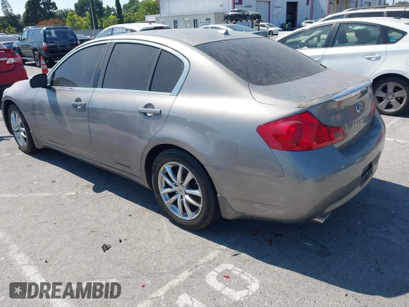 2008 Infiniti G35 Journey z VIN JNKBV61E68M207731, wystawiony jako IAAI lot #42381820 z przebiegiem 142 344 mil mil oraz . Historia ofert i sprzedaży dostępna na DreamBid. Obrazek 3.