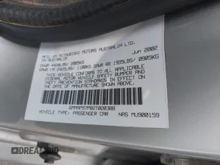 2002 Mitsubishi Diamante LS z VIN 6MMAP57P82T020388, wystawiony jako IAAI lot #42185015 z przebiegiem 121 463 mil mil oraz . Historia ofert i sprzedaży dostępna na DreamBid. Obrazek 9.