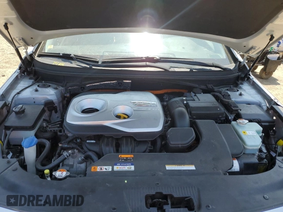 2017 Hyundai Sonata Hybrid Limited with VIN KMHE34L15HA044599, listed as a Copart auction lot 54274143 with 106,525 mi miles. Bid and sale history available at carsss.com. Image 11.
