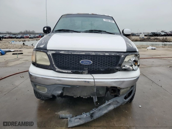 2001 Ford F-150 SuperCrew XLT with VIN 1FTRW08L21KD59165, listed as a Copart auction lot 43521885 with 265,337 mi miles and Clean Title. Bid and sale history available at carsss.com. Image 5.