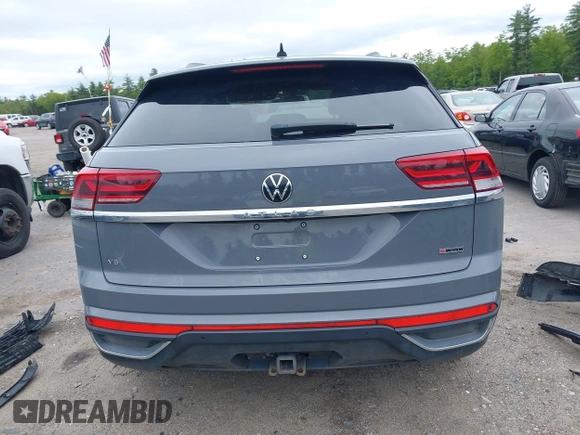 2020 Volkswagen Atlas SEL with VIN 1V2ME2CA3LC220933, listed as a IAAI auction lot 42265014 with 43,343 mi miles and . Bid and sale history available at DreamBid. Image 17.