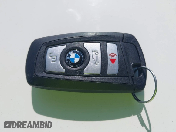 2017 BMW 3 Series 320i xDrive с VIN WBA8A3C33HK693053, выставлен на аукционе IAAI как лот 42820158 с пробегом 65 592 миль миль и . История ставок и продаж доступна на DreamBid. Изображение 11.