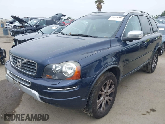 2014 Volvo XC90 with VIN YV4952CY8E1688625, listed as a IAAI auction lot 42046705 with 121,880 mi miles. Bid and sale history available at carsss.com. Image 2.