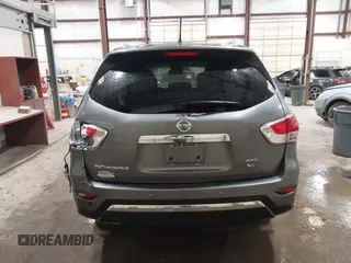 2015 Nissan Pathfinder SV with VIN 5N1AR2MM0FC662246, listed as a IAAI auction lot 41592969 with 156,382 mi miles. Bid and sale history available at carsss.com. Image 16.