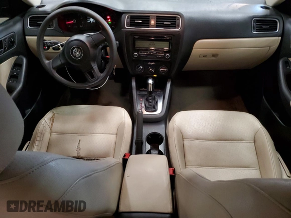 2011 Volkswagen Jetta SE with VIN 3VWDX7AJ2BM397530, listed as a Copart auction lot 61066775 with 130,164 mi miles and Salvage title. Bid and sale history available at DreamBid. Image 8.