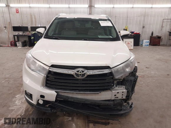 2016 Toyota Highlander XLE z VIN 5TDJKRFH8GS242509, wystawiony jako IAAI lot #41217281 z przebiegiem 203 373 mil mil oraz . Historia ofert i sprzedaży dostępna na DreamBid. Obrazek 13.
