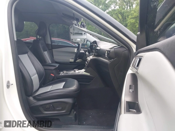 2023 Ford Explorer XLT с VIN 1FMSK8DHXPGC39358, выставлен на аукционе IAAI как лот 42406386 с пробегом 25 652 миль миль и . История ставок и продаж доступна на DreamBid. Изображение 5.