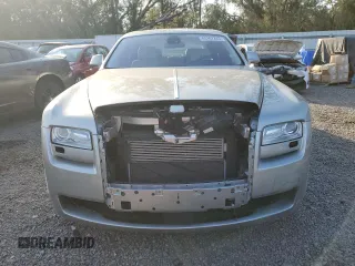 2012 Rolls-Royce Ghost z VIN SCA664L50CUX65544, wystawiony jako Copart lot #45107245 z przebiegiem 49 206 mil mil oraz Szkody całkowita. Historia ofert i sprzedaży dostępna na DreamBid. Obrazek 5.