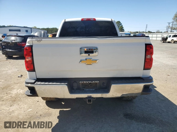 2018 Chevrolet Silverado 1500 LT with VIN 3GCPCREC8JG226975, listed as a Copart auction lot 49919515 with 200,878 mi miles and Salvage Title. Bid and sale history available at DreamBid. Image 6.