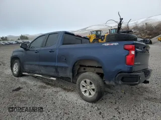2020 Chevrolet Silverado 1500 LT with VIN 1GCRYDED7LZ312027, listed as a Copart auction lot 45912325 with 42,282 mi miles and Salvage Title. Bid and sale history available at carsss.com. Image 2.