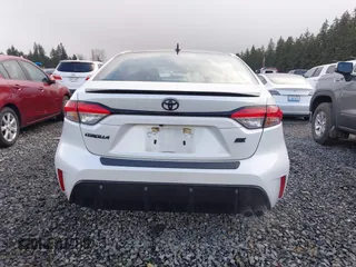 2023 Toyota Corolla SE with VIN 5YFP4MCE4PP164854, listed as a IAAI auction lot 41797287 with 34,435 mi miles and . Bid and sale history available at DreamBid. Image 17.