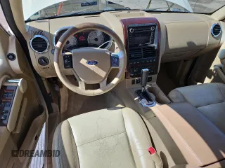 2007 Ford Explorer Limited с VIN 1FMEU75847UA57589, выставлен на аукционе Copart как лот 52013275 с пробегом 188 895 миль миль и Списание • Salvage title. История ставок и продаж доступна на DreamBid. Изображение 8.