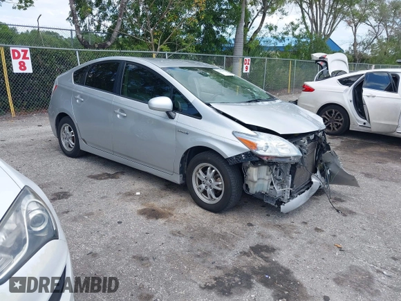2011 Toyota Prius I with VIN JTDKN3DU3B5327412, listed as a IAAI auction lot 42004987 with 314,253 mi miles. Bid and sale history available at carsss.com. Image 1.