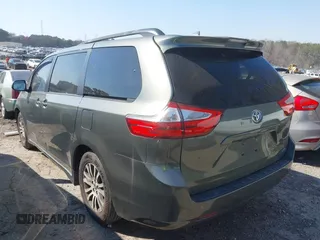 2018 Toyota Sienna XLE Auto Access Seat with VIN 5TDYZ3DC6JS931549, listed as a IAAI auction lot 41792676 with 115,673 mi miles. Bid and sale history available at carsss.com. Image 3.