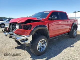 2019 Ram 1500 Big Horn z VIN 1C6SRFFT4KN842212, wystawiony jako Copart lot #56303915 z przebiegiem 102 420 mil mil oraz Szkoda całkowita • Salvage title. Historia ofert i sprzedaży dostępna na DreamBid. Obrazek 1.