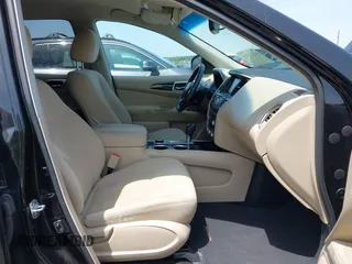 2016 Nissan Pathfinder Platinum with VIN 5N1AR2MM3GC610255, listed as a IAAI auction lot 42431509 with 118,167 mi miles and . Bid and sale history available at DreamBid. Image 5.