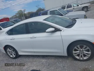 2016 Chrysler 200 Limited with VIN 1C3CCCAB3GN106062, listed as a IAAI auction lot 41900923 with 171,914 mi miles. Bid and sale history available at carsss.com. Image 13.