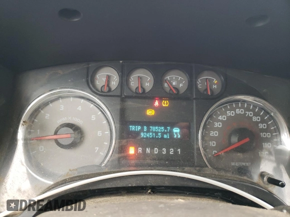 2009 Ford F-150 STX with VIN 1FTRX14879FB32238, listed as a Copart auction lot 52032655 with 92,451 mi miles and Salvage Title. Bid and sale history available at carsss.com. Image 9.