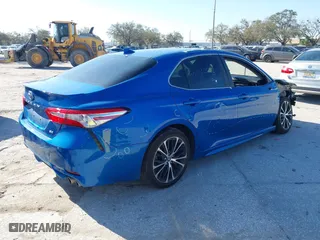 2020 Toyota Camry SE with VIN 4T1G11AK5LU308758, listed as a IAAI auction lot 41694840 with 118,235 mi miles. Bid and sale history available at carsss.com. Image 4.