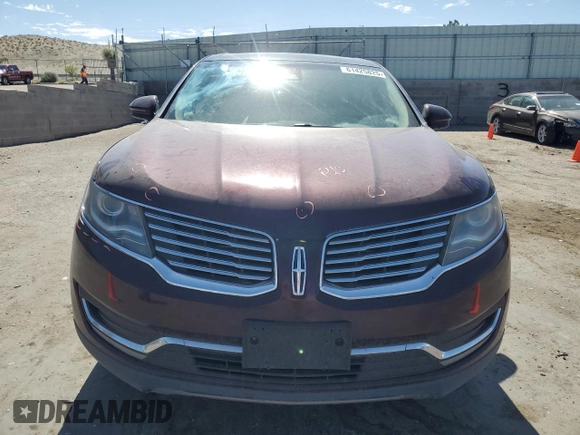 2017 Lincoln MKX Reserve with VIN 2LMPJ8LR7HBL19751, listed as a Copart auction lot 61425825 with 97,757 mi miles and Salvage title. Bid and sale history available at DreamBid. Image 5.
