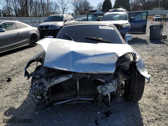 2005 Toyota MR2 Spyder with VIN JTDFR320850073039, listed as a Copart auction lot 43901685 with 0 mi miles and Salvage Title. Bid and sale history available at carsss.com. Image 5.