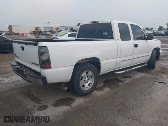 2005 Chevrolet Silverado 1500 with VIN 1GCEC10X15Z119570, listed as a IAAI auction lot 42153173 with Not Provided miles and . Bid and sale history available at DreamBid. Image 4.