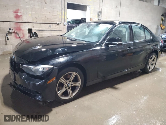 2013 BMW 3 Series 328i xDrive z VIN WBA3B5C50DF590552, wystawiony jako Copart lot #54303835 z przebiegiem 124 700 mil mil oraz Czysty tytuł • Clean title. Historia ofert i sprzedaży dostępna na DreamBid. Obrazek 1.