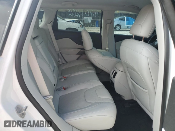 2019 Jeep Cherokee Limited z VIN 1C4PJLDB2KD243426, wystawiony jako Copart lot #52316665 z przebiegiem 52 100 mil mil oraz Szkoda całkowita • Salvage title. Historia ofert i sprzedaży dostępna na DreamBid. Obrazek 11.