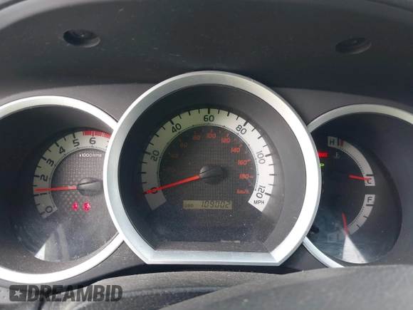 2014 Toyota Tacoma PreRunner with VIN 3TMJU4GN9EM157662, listed as a IAAI auction lot 41952359 with 109,002 mi miles and . Bid and sale history available at DreamBid. Image 7.