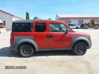 2003 Honda Element EX with VIN 5J6YH28553L006400, listed as a IAAI auction lot 42088510 with Not Provided miles and . Bid and sale history available at DreamBid. Image 14.