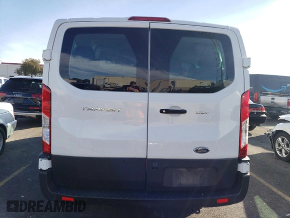 2021 Ford Transit Passenger XL с VIN 1FBAX2Y87MKA12733, выставлен на аукционе Copart как лот 38611124 с пробегом 83 542 миль миль и Списание • Salvage title. История ставок и продаж доступна на DreamBid. Изображение 6.