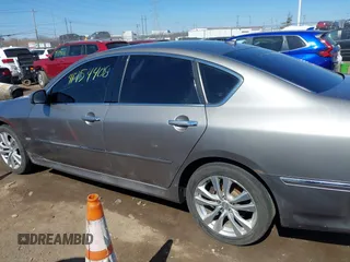2010 Infiniti M with VIN JN1CY0AR7AM960352, listed as a IAAI auction lot 41754408 with 227,408 mi miles. Bid and sale history available at carsss.com. Image 14.