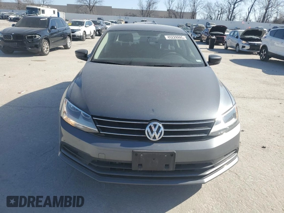 2016 Volkswagen Jetta Sedan 1.4T SE with VIN 3VWD67AJ3GM402499, listed as a Copart auction lot 49228995 with 77,685 mi miles and Clean Title. Bid and sale history available at carsss.com. Image 5.
