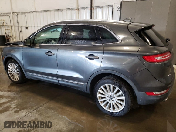 2019 Lincoln MKC Standard z VIN 5LMCJ1C97KUL26389, wystawiony jako Copart lot #70052054 z przebiegiem 36 756 mil mil oraz Szkoda całkowita • Salvage title. Historia ofert i sprzedaży dostępna na DreamBid. Obrazek 2.