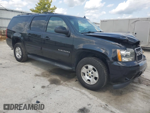 2014 Chevrolet Suburban LT with VIN 1GNSKJE75ER118957, listed as a Copart auction lot 65419354 with 204,878 mi miles and Salvage Title. Bid and sale history available at carsss.com. Image 4.