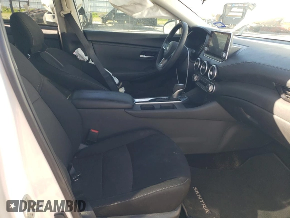 2024 Nissan Sentra SV with VIN 3N1AB8CV8RY294029, listed as a Copart auction lot 47461245 with 29,723 mi miles and Salvage Title. Bid and sale history available at DreamBid. Image 7.