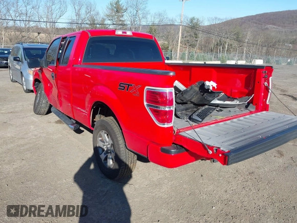 2014 Ford F-150 XL with VIN 1FTFX1EF1EFD02412, listed as a IAAI auction lot 41835121 with 110,485 mi miles. Bid and sale history available at carsss.com. Image 3.