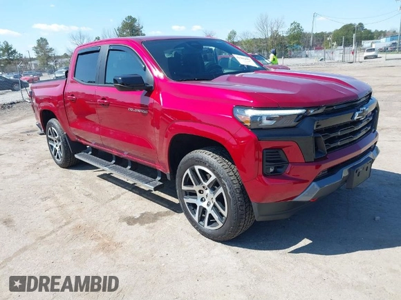 2024 Chevrolet Colorado 4WD Z71 with VIN 1GCPTDEKXR1132844, listed as a IAAI auction lot 41902583 with 11,293 mi miles. Bid and sale history available at carsss.com. Image 1.