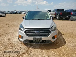 2018 Ford Escape S z VIN 1FMCU0F73JUD50086, wystawiony jako Copart lot #65004825 z przebiegiem Nie podano mil oraz Szkoda całkowita • Salvage title. Historia ofert i sprzedaży dostępna na DreamBid. Obrazek 5.