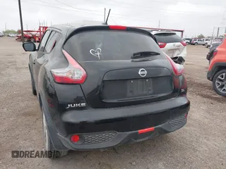 2015 Nissan Juke SV with VIN JN8AF5MR7FT502217, listed as a IAAI auction lot 41748106 with 97,200 mi miles. Bid and sale history available at carsss.com. Image 3.
