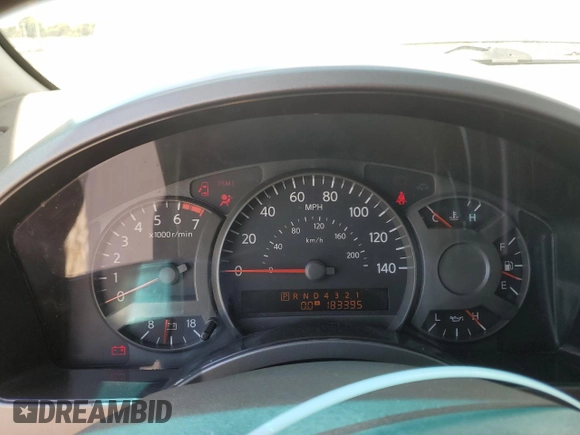 2005 Nissan Armada LE z VIN 5N1AA08A95N738884, wystawiony jako Copart lot #56823015 z przebiegiem 183 395 mil mil oraz Czysty tytuł • Clean title. Historia ofert i sprzedaży dostępna na DreamBid. Obrazek 9.
