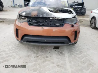 2017 Land Rover Discovery First Edition with VIN SALRTBBV3HA014122, listed as a Copart auction lot 47111373 with 0 mi miles. Bid and sale history available at carsss.com. Image 9.