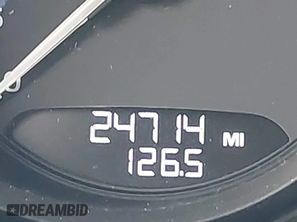 2022 Porsche Macan Turbo z VIN WP1AF2A53NLB31162, wystawiony jako IAAI lot #41902026 z przebiegiem 24 714 mil mil oraz . Historia ofert i sprzedaży dostępna na DreamBid. Obrazek 16.
