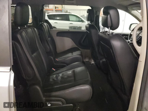 2015 Chrysler Town & Country Touring with VIN 2C4RC1BG0FR595820, listed as a Copart auction lot 55127965 with 155,397 mi miles and Salvage Title. Bid and sale history available at DreamBid. Image 11.